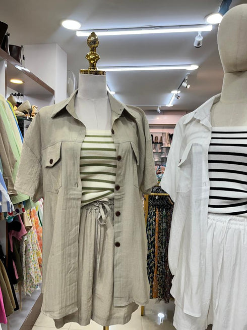 High Quality Collar Half sleeves Shirts With Tops and Shorts